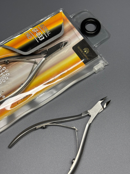Professional Cuticle Nippers - Salon Tool with Guarantee - 9mm GF033