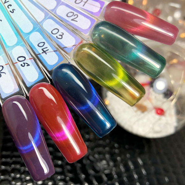 Cat Eye Stained Glass Gel Polish – 8 ml Shade 01 – Magnetic Translucent Finish
