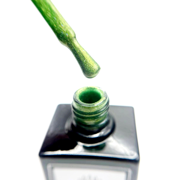 Gel Polish 15ml, Shade 130 – Glossy UV LED Soak-Off Nail Gel
