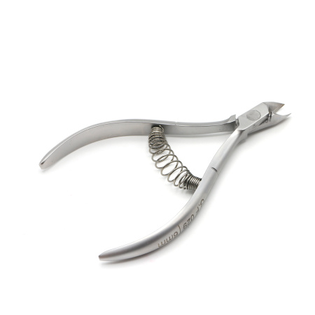 Global Fashion Nail Clippers & Cutters | Detailed Stainless Steel Tools
قصافات ومقصات أظافر جلوبال فاشن | أدوات ستانلس ستيل تفصيلية
