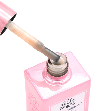 French Rubber Base Coat 15ml – Global Fashion | Professional Nail Gel Base
فرنش روبر بيس كوت 15 مل – جلوبال فاشن | بيس جل بوليش احترافي للأظافر
