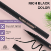 Global Fashion felt tip eyeliner and volumizing mascara close up ماسكارا وايلاينر لقطة مقربة