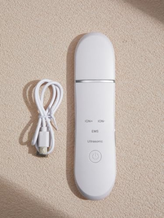 Global Fashion Ultrasonic Skin Cleaner – Deep Cleansing | C-105 Ultrasonic Skin Cleaner Close View Facial Device | جهاز تنظيف البشرة
Global Fashion Ultrasonic Skin Cleaner – Deep Cleansing | C-105 Face Scrubber Detailed View Deep Cleansing | جهاز تقشير البشرة