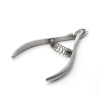 Global Fashion Nail Clippers & Cutters | Detailed Stainless Steel Tools
قصافات ومقصات أظافر جلوبال فاشن | أدوات ستانلس ستيل تفصيلية
