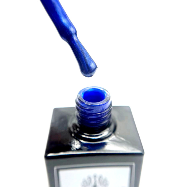 Gel Polish 15ml, Shade 133 – Glossy UV LED Soak-Off Nail Gel
