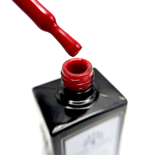 Gel Polish 15ml, Shade 05 – Long-Lasting UV/LED Nail Gel
