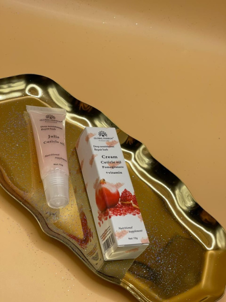 Cuticle Oil Cream – Nail & Cuticle Care | Pomegranate + Vitamin Cuticle Oil Nail Care Treatment | زيت الكيوتكل
Cuticle Oil Cream – Nail & Cuticle Care | Pomegranate + Vitamin Nail Oil Moisturizing & Strengthening | زيت الاظافر