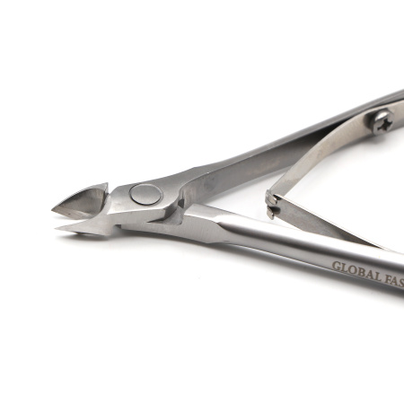 Global Fashion Nail Clippers & Cutters | Detailed Stainless Steel Tools
قصافات ومقصات أظافر جلوبال فاشن | أدوات ستانلس ستيل تفصيلية
