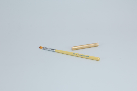 Flat, straight, synthetic gel brush No. 8, Global Fashion, GF-16-8-yellow