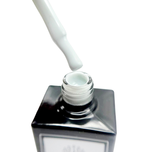 Gel Polish 15ml, Shade 95 – Glossy UV LED Soak-Off Nail Gel
