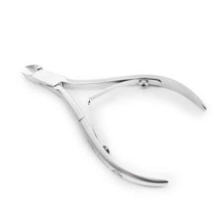 Global Fashion Nail Clippers & Cutters | Detailed Stainless Steel Tools
قصافات ومقصات أظافر جلوبال فاشن | أدوات ستانلس ستيل تفصيلية
