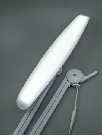 LED Nail Desk Lamp with Clamp – Adjustable Arm, Shadowless Light LED Nail Desk Lamp Close View Adjustable Light | مصباح اظافر
LED Nail Desk Lamp with Clamp – Adjustable Arm, Shadowless Light Professional Nail Lamp Detailed View Beauty Light | اضاءة مناكير
