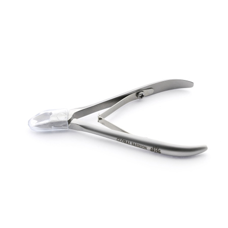 Global Fashion Nail Clippers & Cutters | Detailed Stainless Steel Tools
قصافات ومقصات أظافر جلوبال فاشن | أدوات ستانلس ستيل تفصيلية
